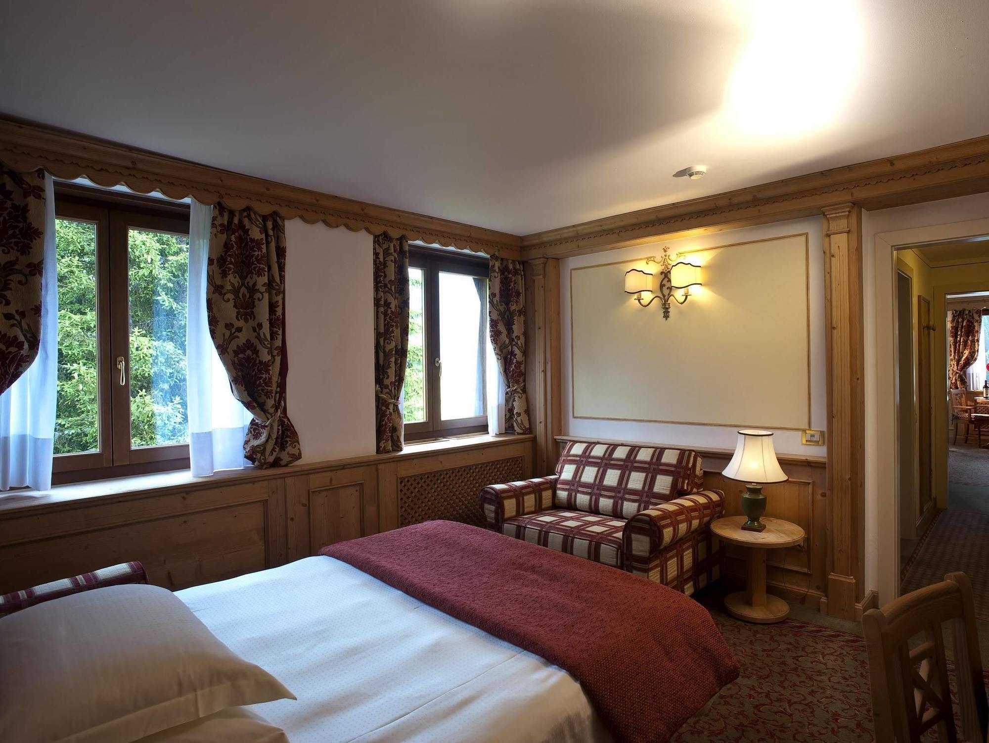 Residence Hotel Sport Campiglio Madonna di Campiglio Exterior photo